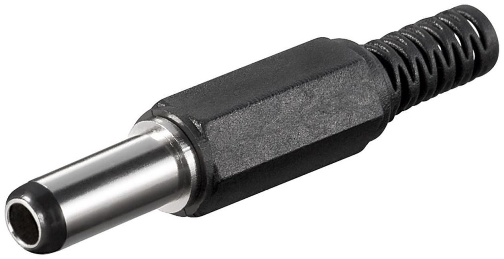 DC plug with cable protector